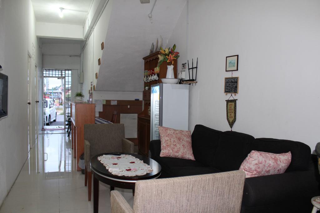 Emma Guesthouse Jertih Экстерьер фото