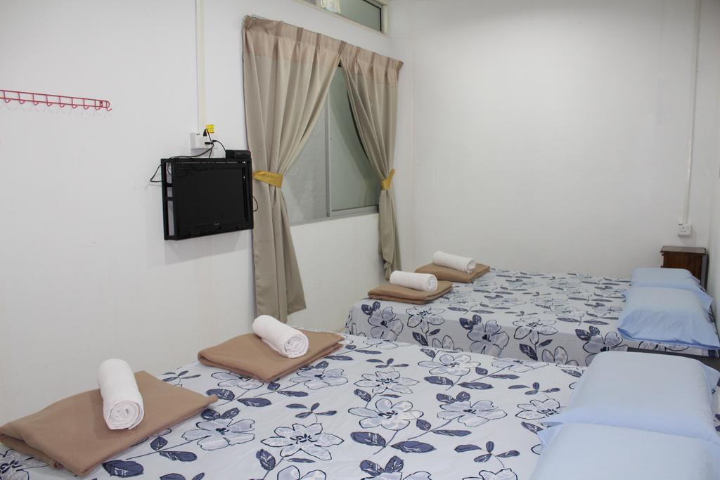 Emma Guesthouse Jertih Экстерьер фото