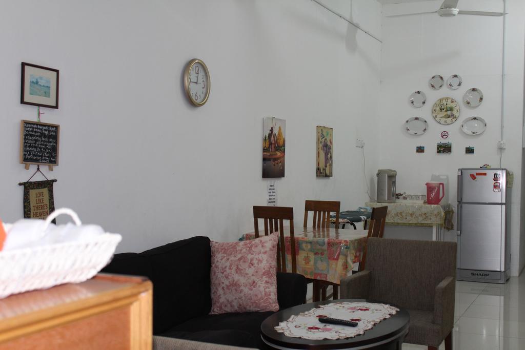 Emma Guesthouse Jertih Экстерьер фото