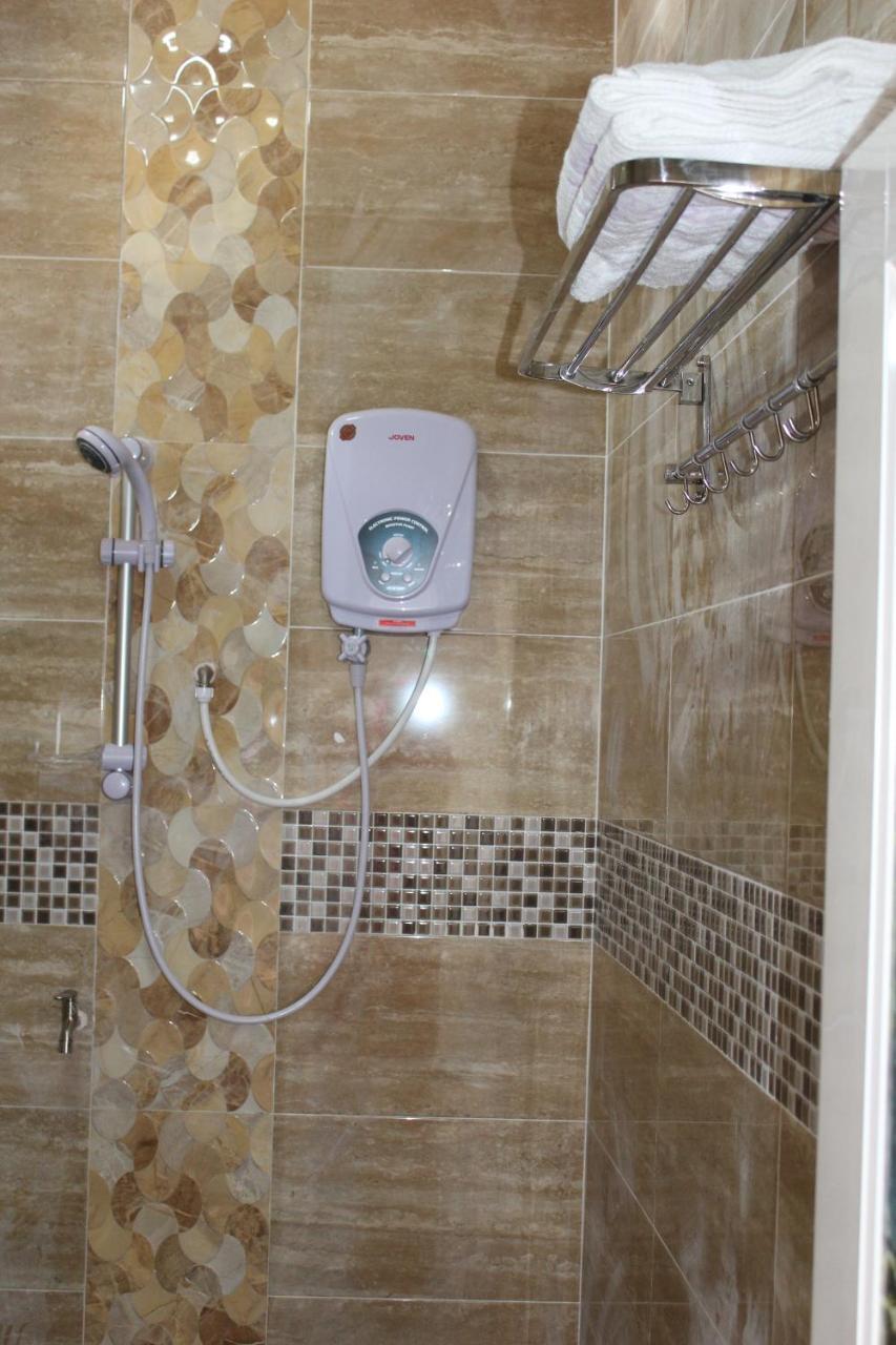 Emma Guesthouse Jertih Экстерьер фото